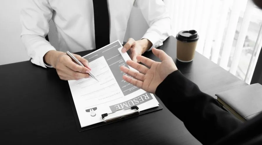 Pasos para enviar tu currículum a SimplyHired desde España